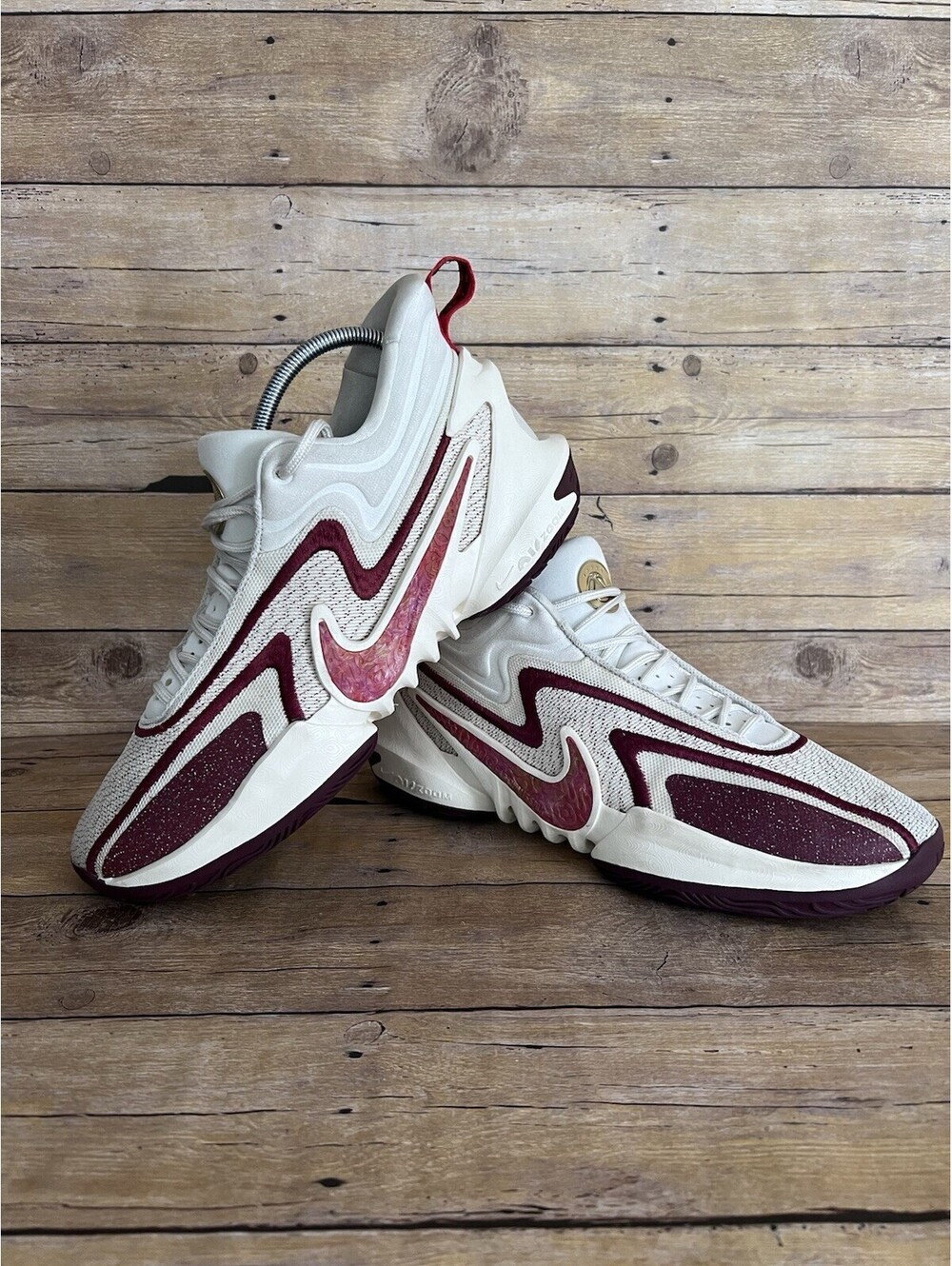 Nike Men's Cosmic Unity 2 Coconut Milk - Red Training Shoes Size 13